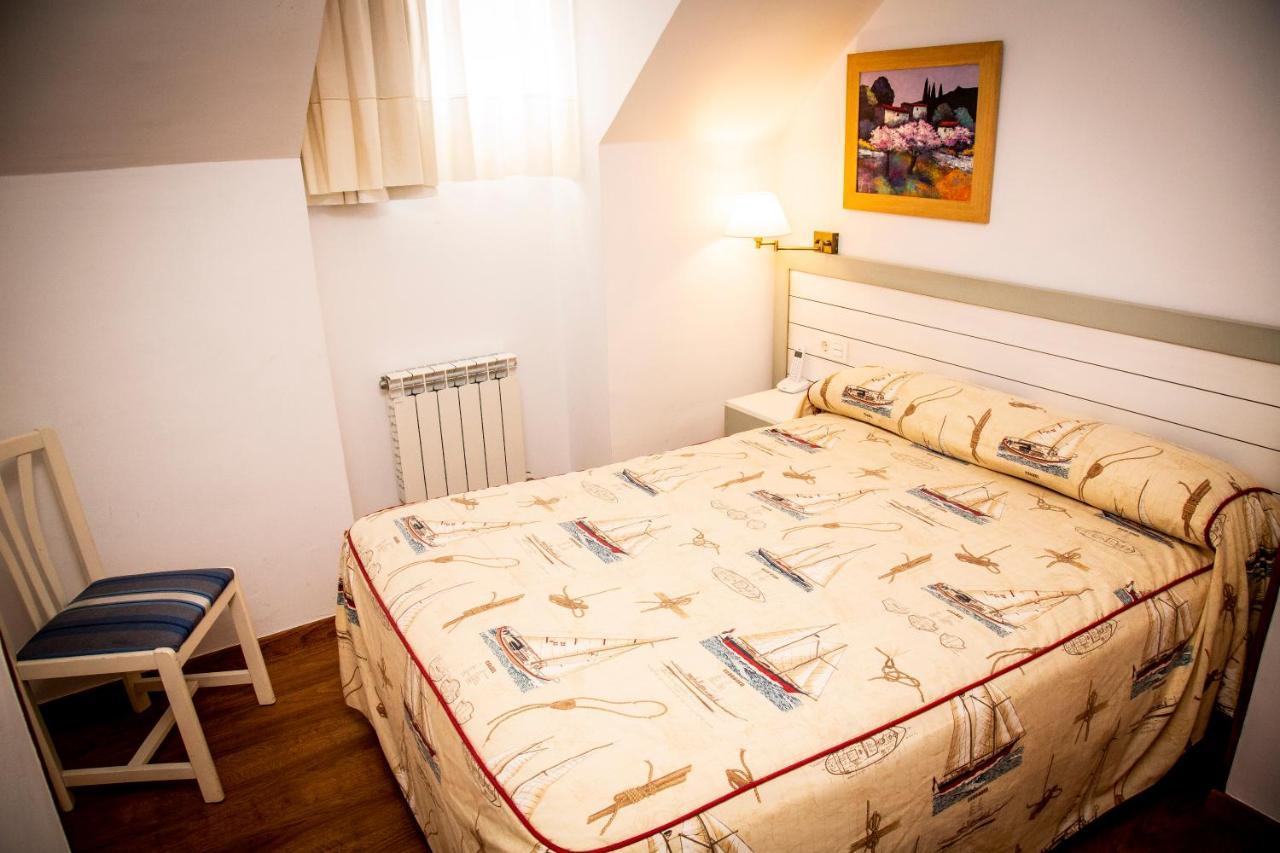 Isabel - Suarez Inclan 38 Hotel Кудилеро Екстериор снимка