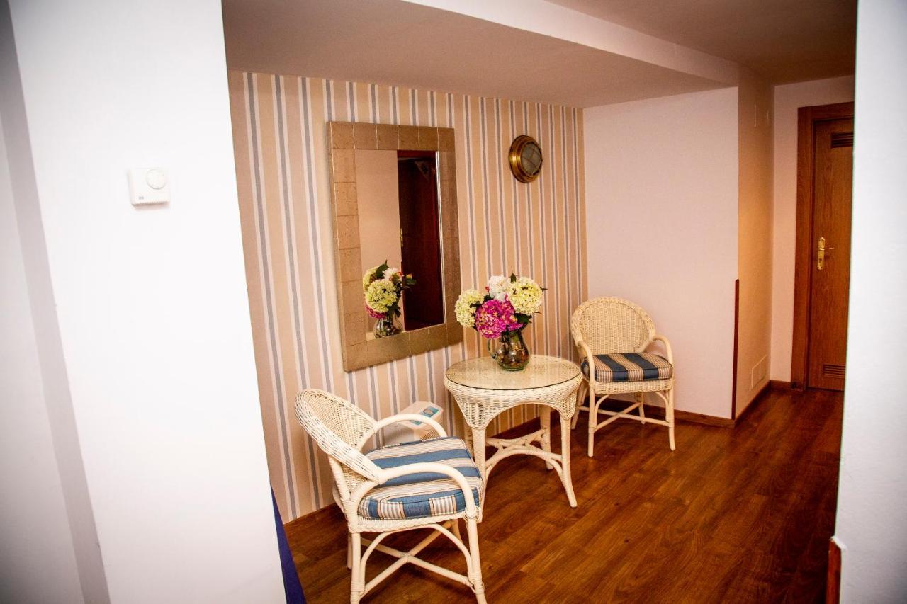 Isabel - Suarez Inclan 38 Hotel Кудилеро Екстериор снимка