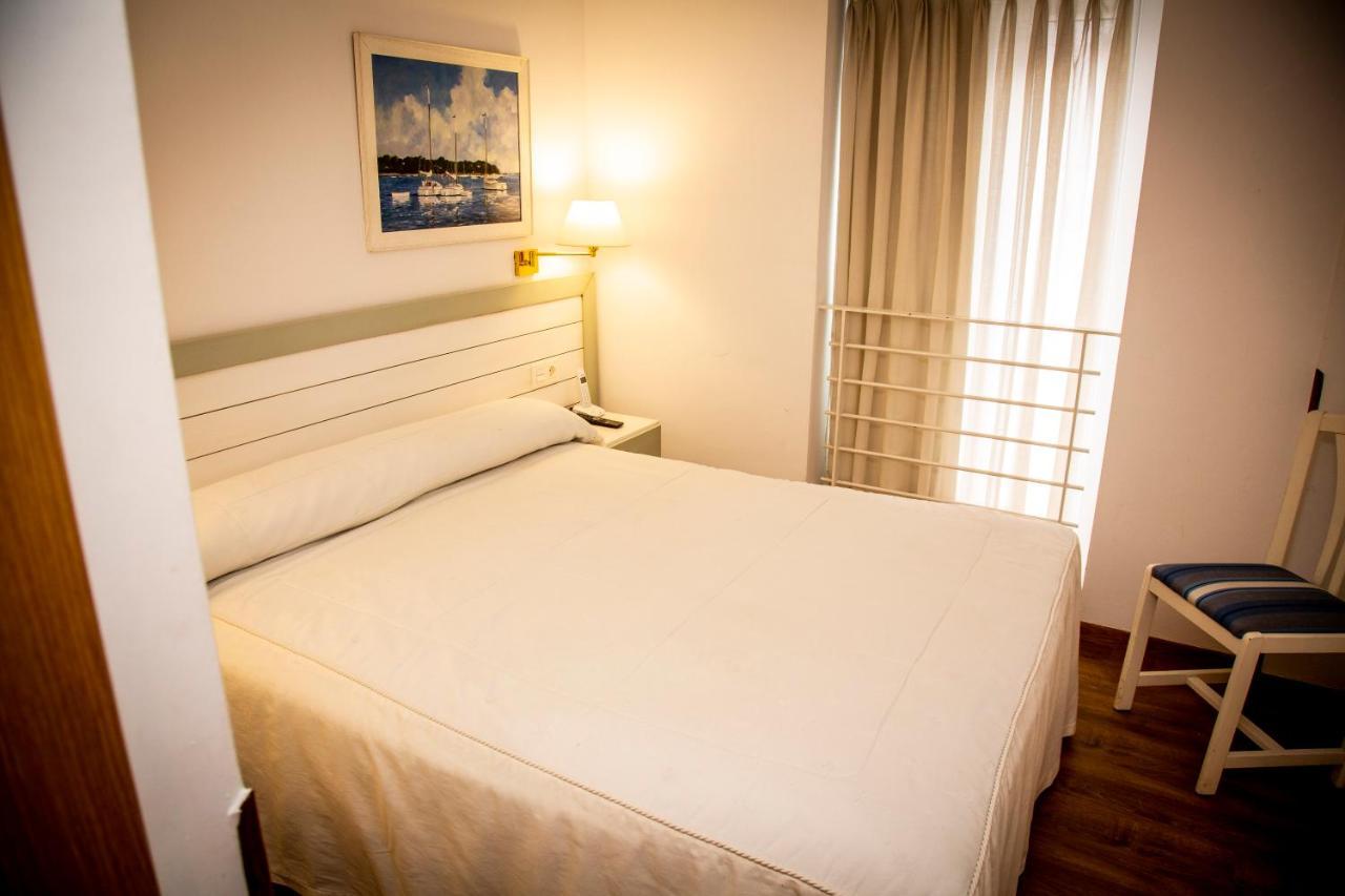Isabel - Suarez Inclan 38 Hotel Кудилеро Екстериор снимка